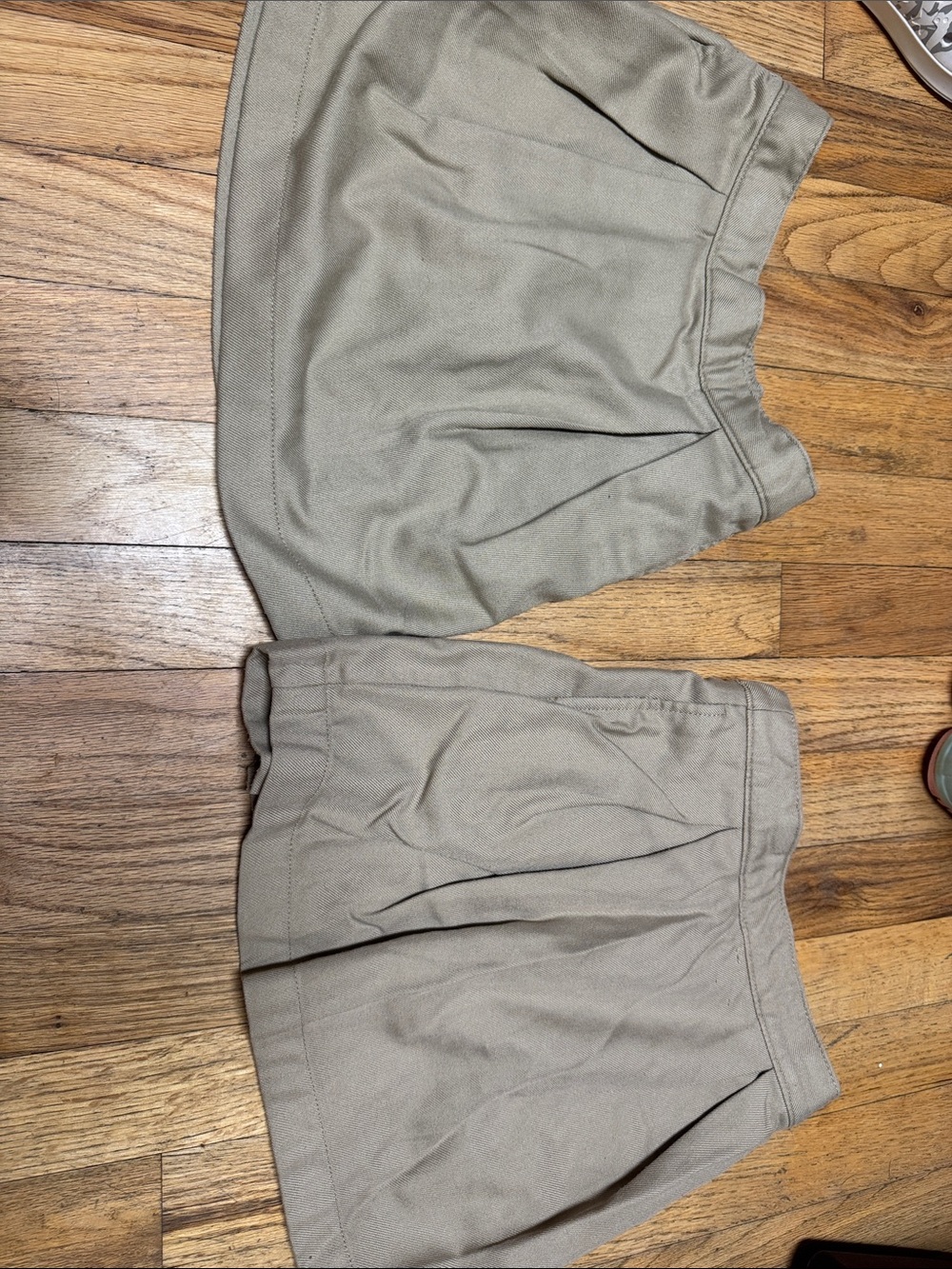 Lands' End girls 4T 2 Pleated Khaki Skort - Neutral Tan